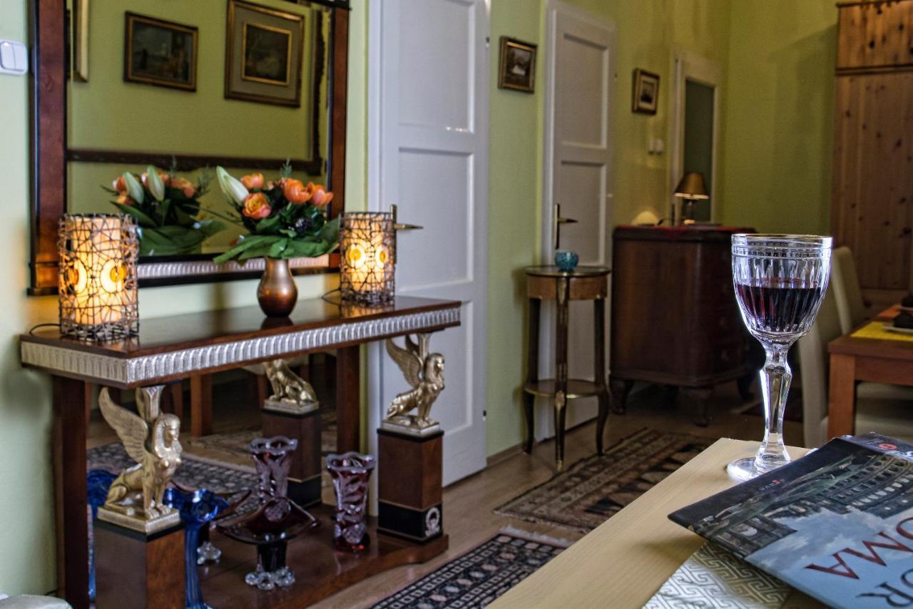 Theaterland Classic Apartments Budapest Luaran gambar
