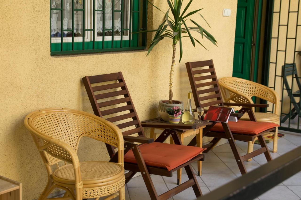 Theaterland Classic Apartments Budapest Luaran gambar